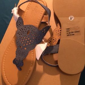 Brand new sandal